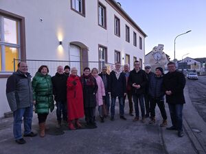 Gruppenbild vor dem Ortstermin